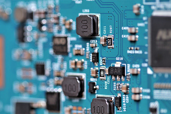 Операционный усилитель. Принцип работы и схемы включения. операционный-усилитель